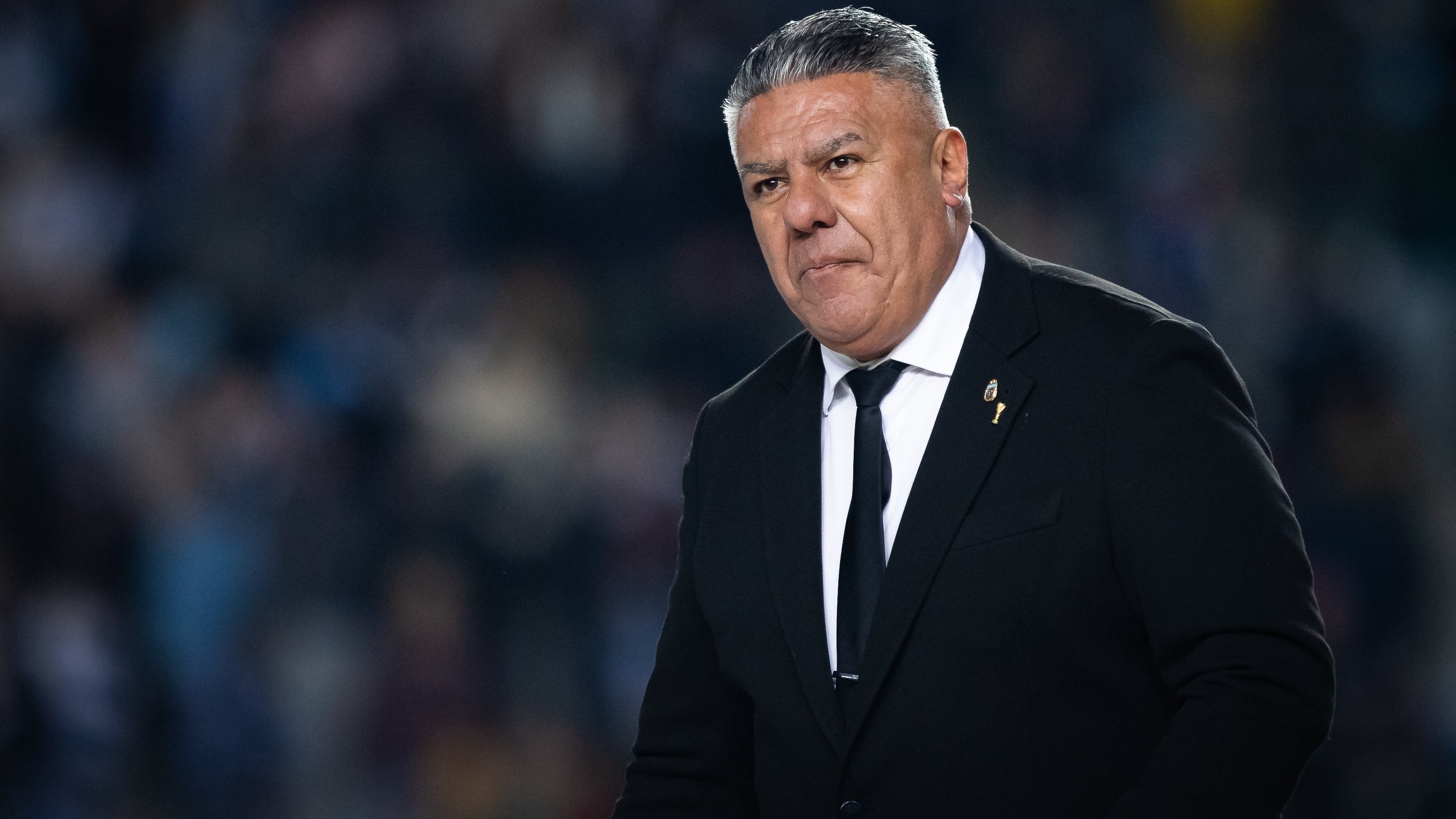 La justicia procesa y embarga al presidente de la Asociación del Fútbol Argentino