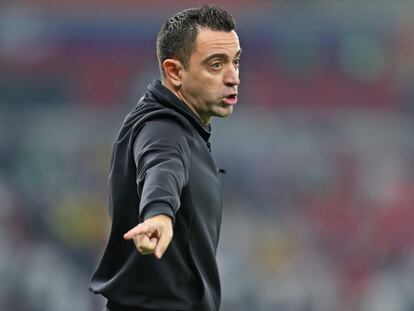 Xavi Hernández como entrenador del Al-Sadd en un partido de la Emir Cup.