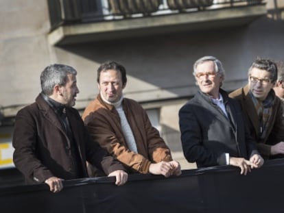 De izquierda a derecha, Jaume Collboni; en el centro, Xavier Trias, Jordi Martí, Alberto Fernández Díaz, Jordi Portabella y Oriol Amorós.