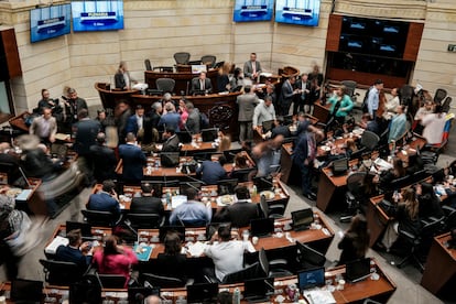 Salón del Senado tras el aplazamiento del debate de la reforma laboral, el 16 de junio del 2025.  