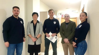 Reunión entre la Asociación de Policías por los Derechos de los Animales y representantes del Ministerio del Interior, este miércoles.