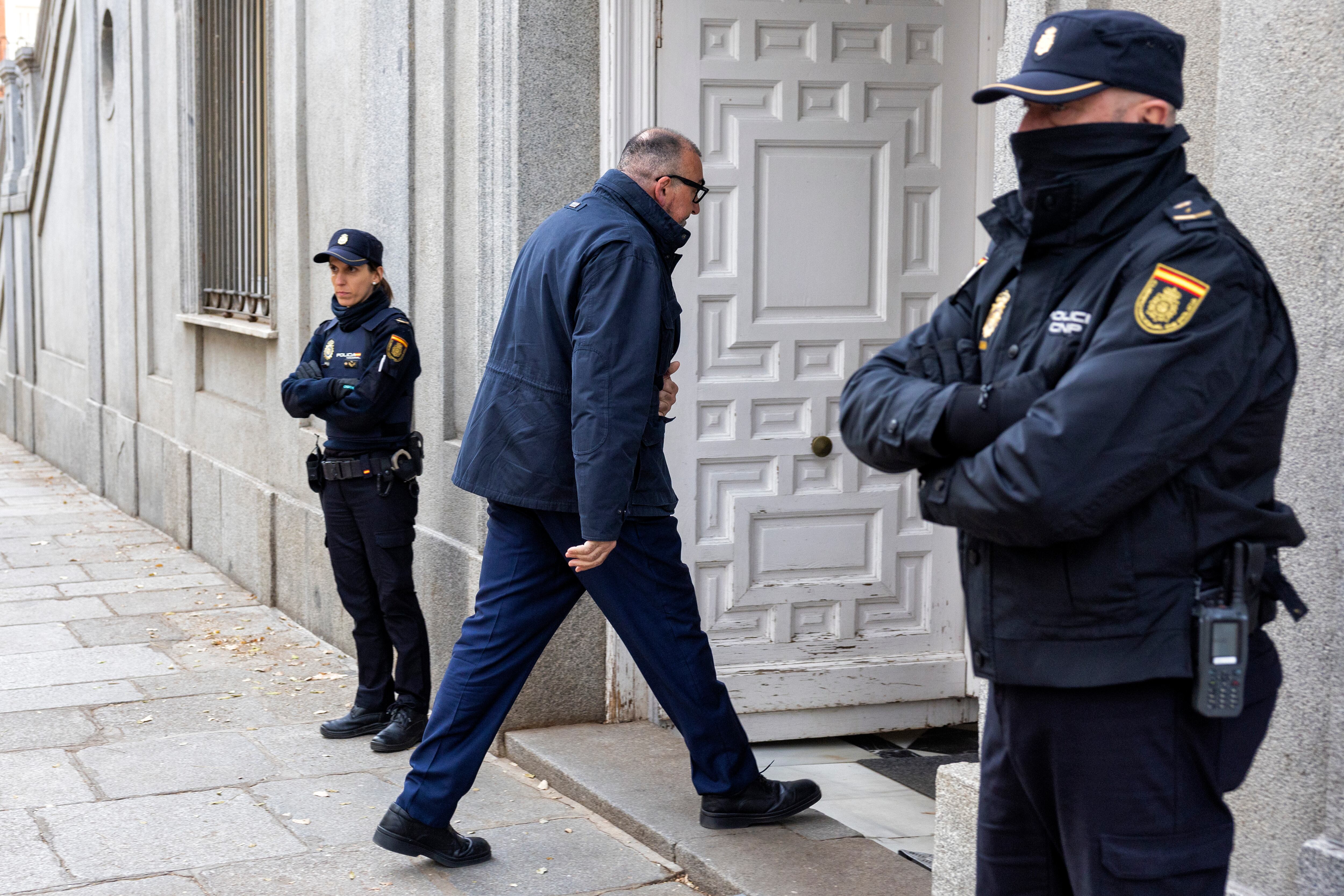 Las acusaciones populares del ‘caso Koldo’ denuncian que el Supremo limita su actuación