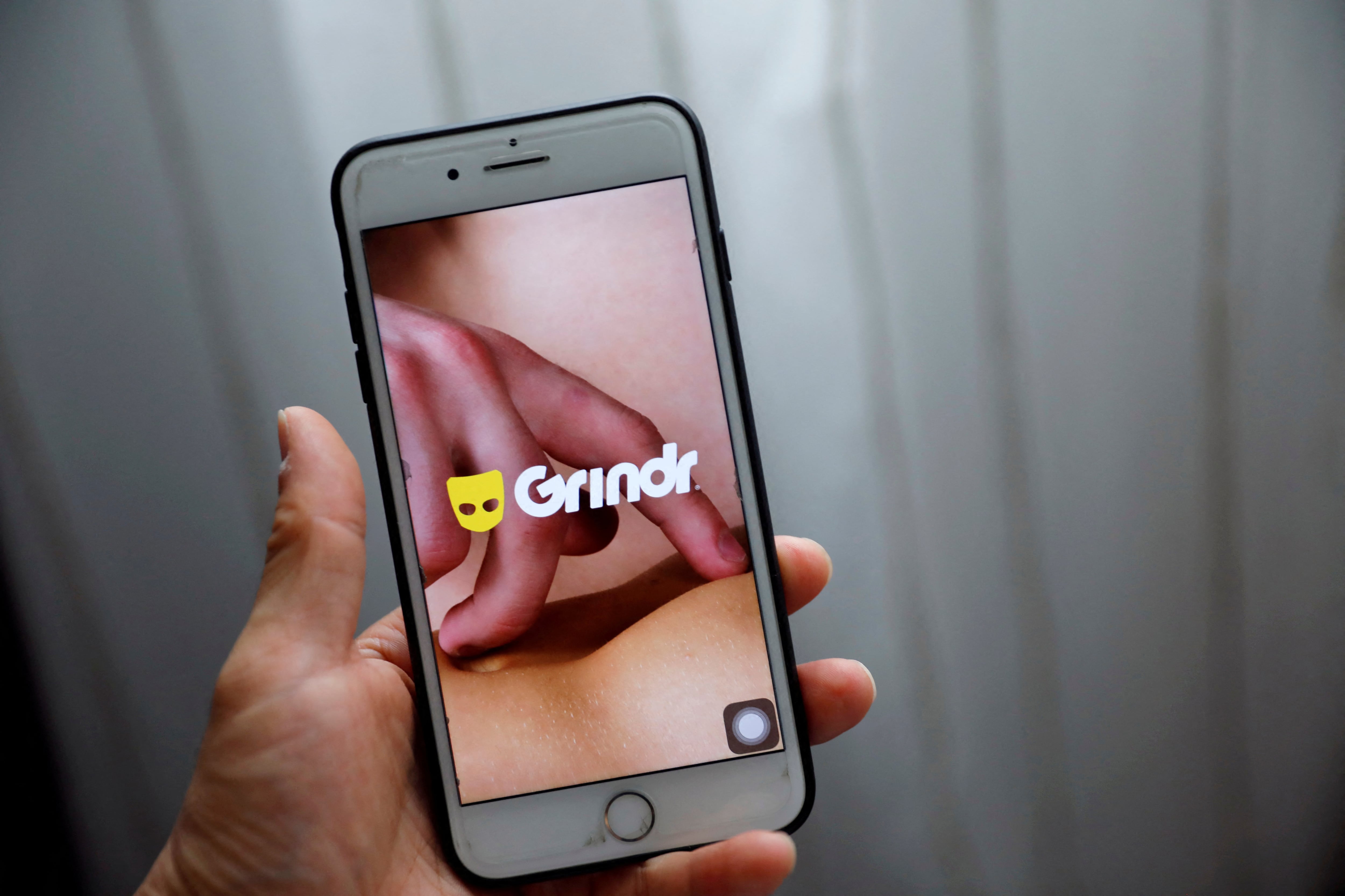 La app Grindr en un teléfono móvil