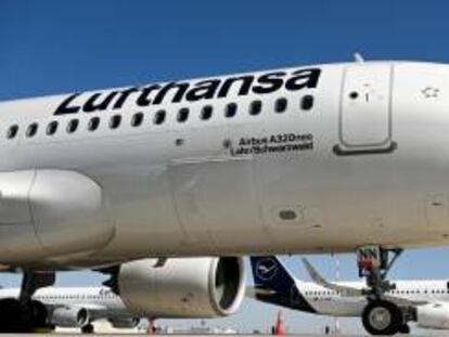 Dos aviones Airbus A320neo de Lufthansa.