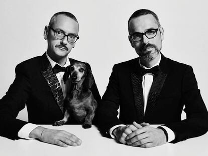 Retrato de los diseñadores Viktor Horsting y Rolf Snoeren.