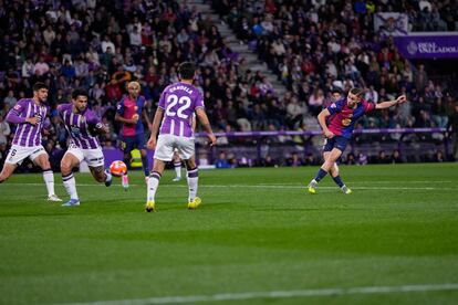 Fermín marca el gol del triunfo del Barcelona ante el Valladolid.