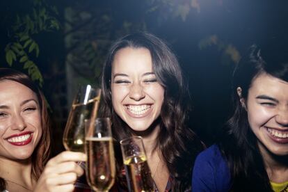 "Sí, las mujeres trabajan duro y ascienden, pero también disfrutan celebrando la vida", Michaela Schwing, de Getty Images.