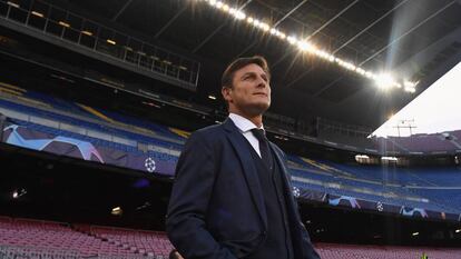 Javier Zanetti, en el Camp Nou durante el entrenamiento del Inter el 1 de octubre