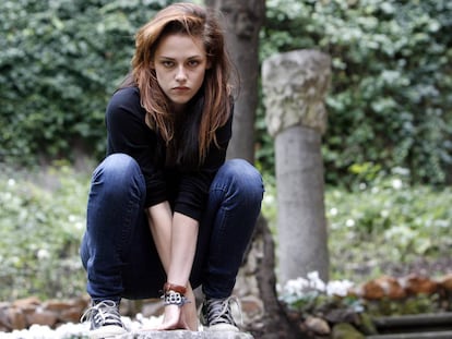 Kristen Stewart durante una sesión de fotos para promocionar 'Crepúsculo' en Roma (Italia) en el año 2008.