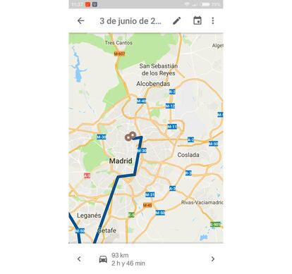 El día seleccionado nos mostrará el desplazamiento registrado por Google Maps, al deslizar hacia arriba veremos todos los detalles del viaje