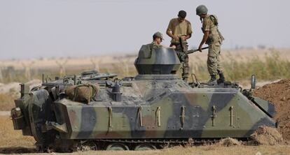 Soldados turcos en la frontera de Turqu&iacute;a con Siria, en octubre de 2012.