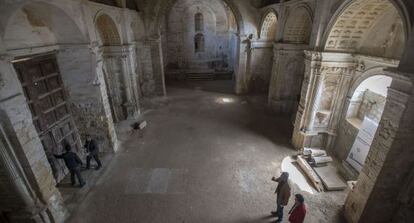 Interior de la Iglesia de San Lorenzo (&Uacute;beda) tras la obra de emergencia.