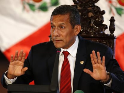 El presidente Humala habla ante la prensa internacional. 