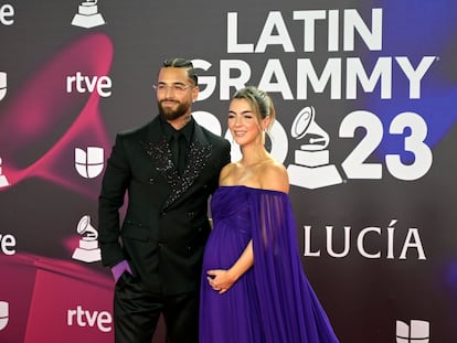 Maluma y Susana Gómez, en la ceremonia de los Grammy Latinos celebrada el 16 de noviembre de 2023 en Sevilla.