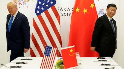 Donald Trump, entonces presidente de EE UU, y Xi Jinping, presidente chino, en 2019 en Osaka (Japón).