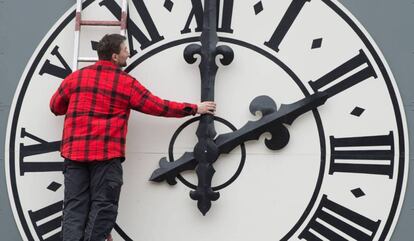 Los relojes cambian la hora la noche del domingo