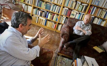 Cruz y Lledó, durante la charla.