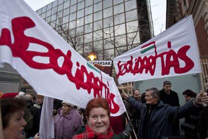 Manifestación contra el cierre de Klubrádio en Budapest.