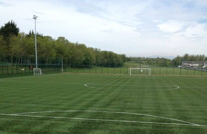 Campos de fútbol del Ballybrack F.C.