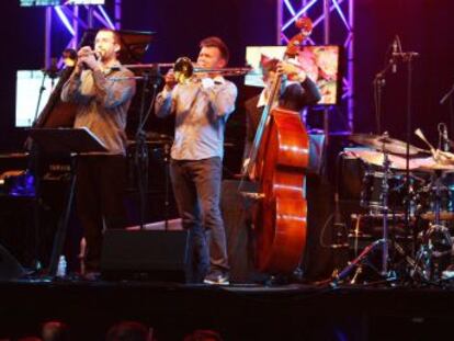 Un momento de la actuación de Pernal/Szkil Quintet en el Festival de Jazz de Getxo.  