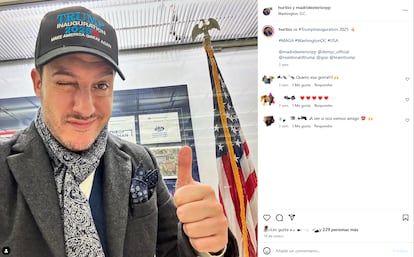 Captura de las redes sociales de la Secretaría de Madrileños en el Exterior del PP, en la que aparece su responsable, Javier Hurtado Mira, con una gorra trumpista. 