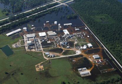 La planta del fabricant qumic francs Arkema SA a Crosby (Texas) inundada, el 31 d'agost.