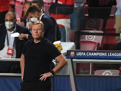 Koeman, en el duelo ante el Benfica en el Estadio da Luz.