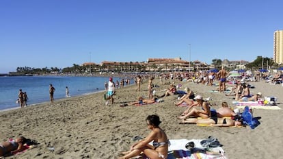 Playa de los Cristianos en Tenerife.