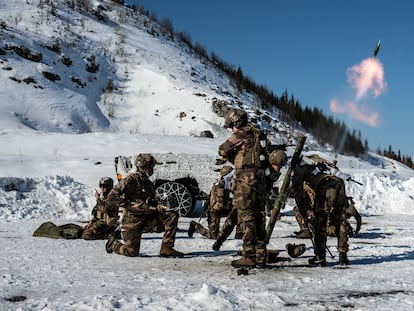 Soldados franceses en ejercicios militares en Noruega el 17 de marzo.