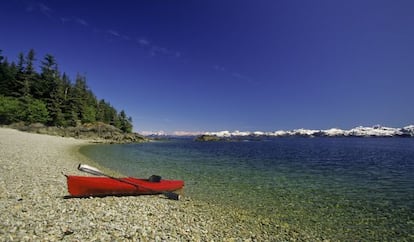 Los glaciares vierten sus aguas en la playa Prince William Sound (Alaska).