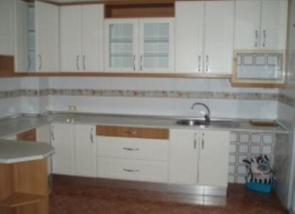 Piso usado de tres dormitorios en Fuenlabrada (Madrid) y 78 metros cuadrados. 96.700 euros. Foroprovivienda.