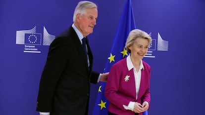 Michel Barnier y Ursula von der Leyen