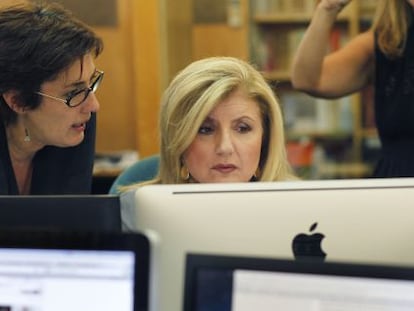 Montserrat Dom&iacute;nguez, directora de &#039;El Huffington Post&#039;, junto Arianna Huffington. / Crist&oacute;bal Manuel