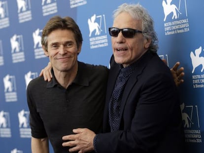 Willem Dafoe y Abel Ferrara, ayer en Venecia.