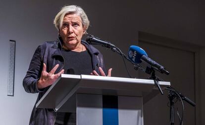 La ministra de Defensa holandesa, Ank Bijleveld, este lunes en La Haya.