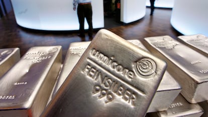 Lingotes de plata en Fráncfort, Alemania.