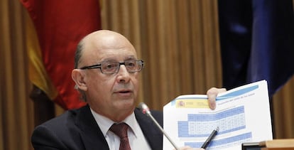 Cristóbal Montoro explicando los Presupuestos Generales del Estado de de 2017.