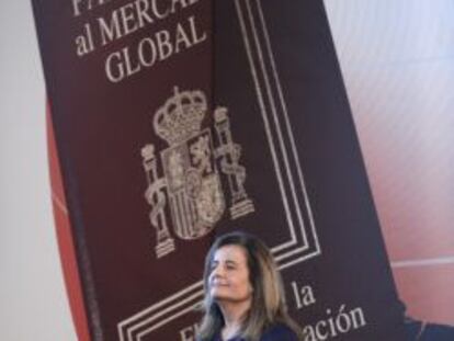 F&aacute;tima B&aacute;&ntilde;ez, antes de intervenir en el congreso &quot;Pasaporte del mercado global: el reto de la internalizaci&oacute;n&quot;, organizado por Madrid Excelente. 