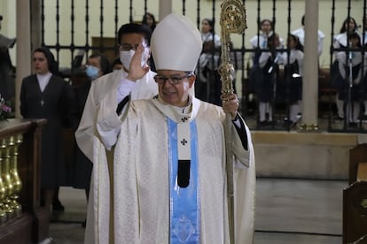 Luis José Rueda Aparicio, durante una misa en la Catedral Primada de Bogotá, en mayo de 2022.