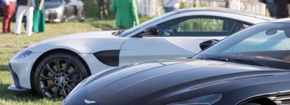 Dos Aston Martin (Vantage y DB11) exhibidos el pasado 4 de julio en Autobello, evento celebrado en el Hipódromo de Madrid.