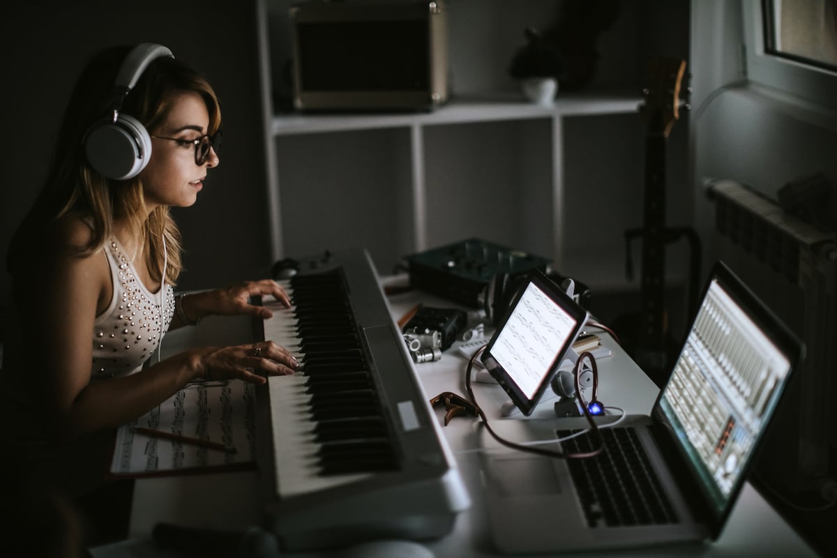 AI generates audios riddled with machismo, racism and copyright infringements