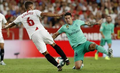 James Rodríguez (d), ante Carriço.