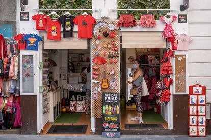 A store in the center of Seville on April 7.