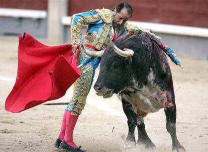 Luis Francisco Esplá, durante la corrida de ayer en Las Ventas.