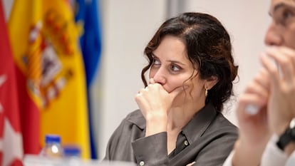 MADRID, 28/04/2025.- La presidenta de la Comunidad de Madrid, Isabel Díaz Ayuso, el 28 de abril, en el comité asesor del PLATERCAM en la sede de la Agencia de Seguridad y Emergencias 112.