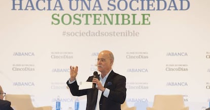 El economista Jeremy Rifkin. 