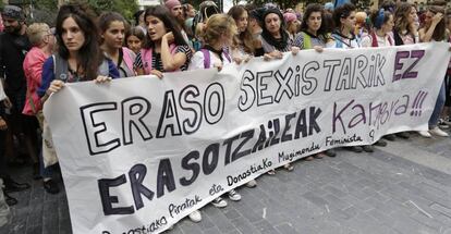 Concentración en San Sebastián en contra de las agresiones sexuales.