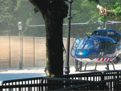 Artur Mas arriba al Parlament en helicòpter el 2011.