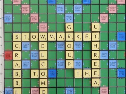Scrabble intenta parar el éxito de Apalabrados