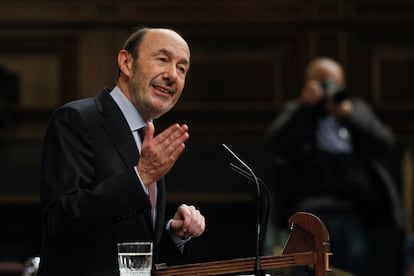 El líder socialista, Alfredo Pérez Rubalcaba, interviene en la primera jornada del debate sobre el estado de la nación de 2013.